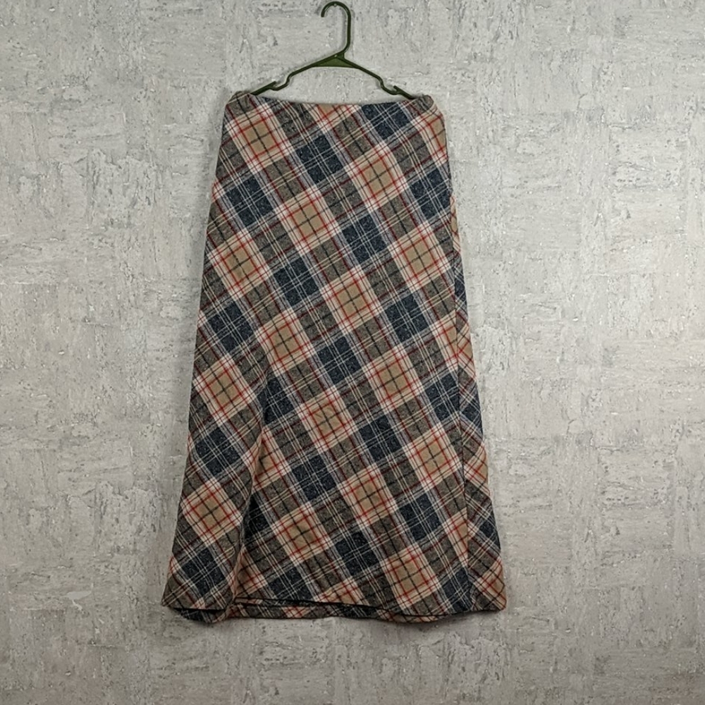 Plaid Skirt medium-large